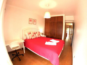 Carcavelos very spacious 3 bedroom apartment Cascais